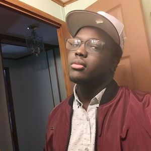 Meet your Posher, Marcus